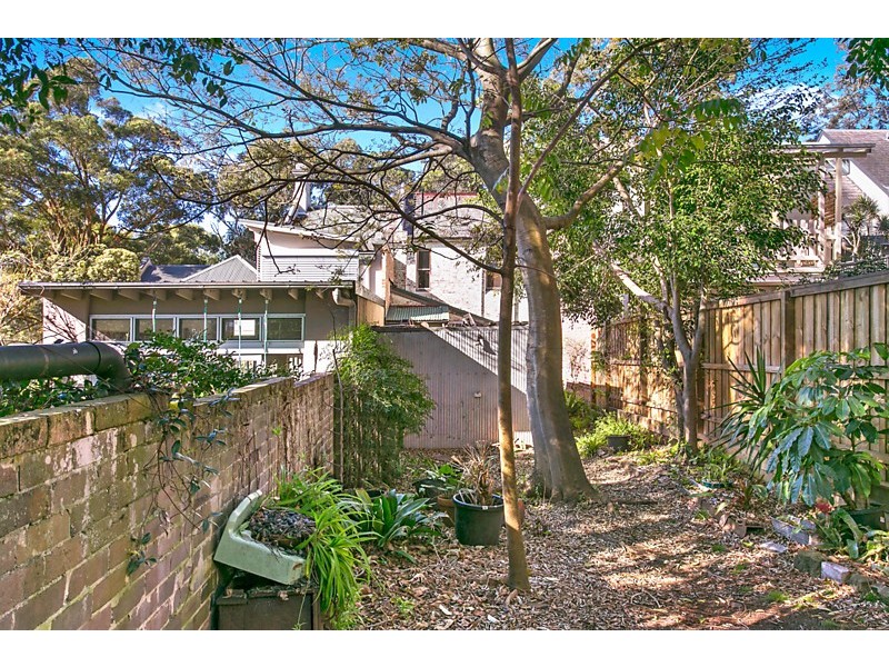 8 Duke Street, Balmain East NSW 2041