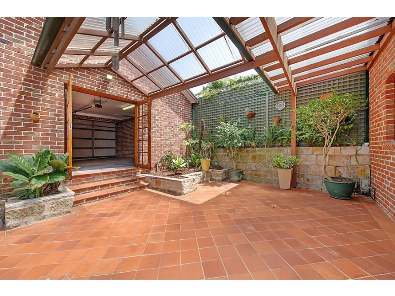 8 Foucart Street, Rozelle NSW 2039