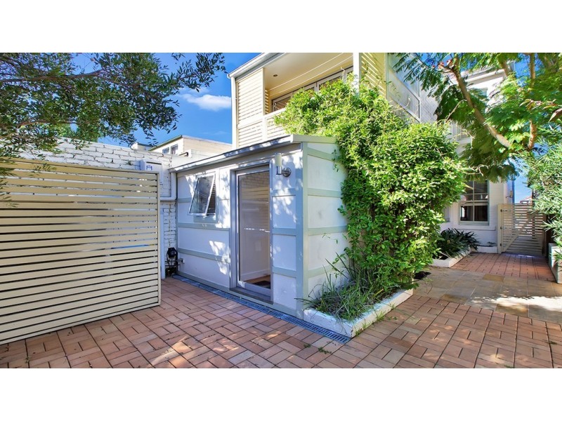 120 Rowntree Street, Birchgrove NSW 2041