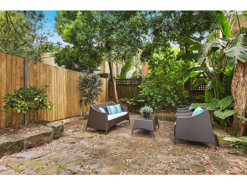 4 Sardinia Place, Birchgrove NSW 2041