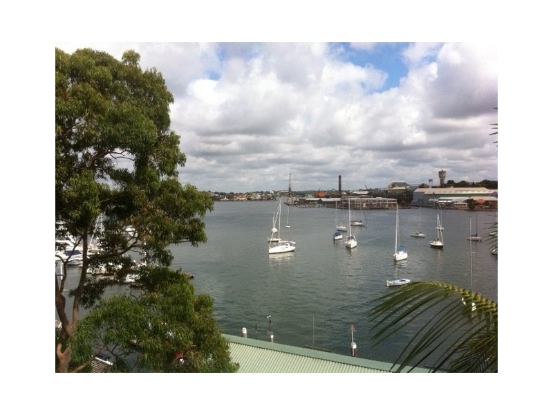 2 River Street, Birchgrove NSW 2041