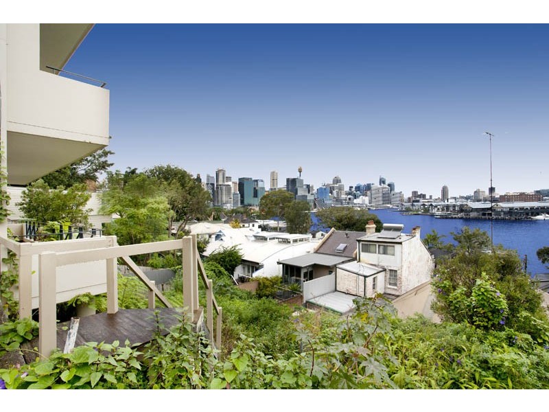 11/24A Pearson Street, Balmain East NSW 2041