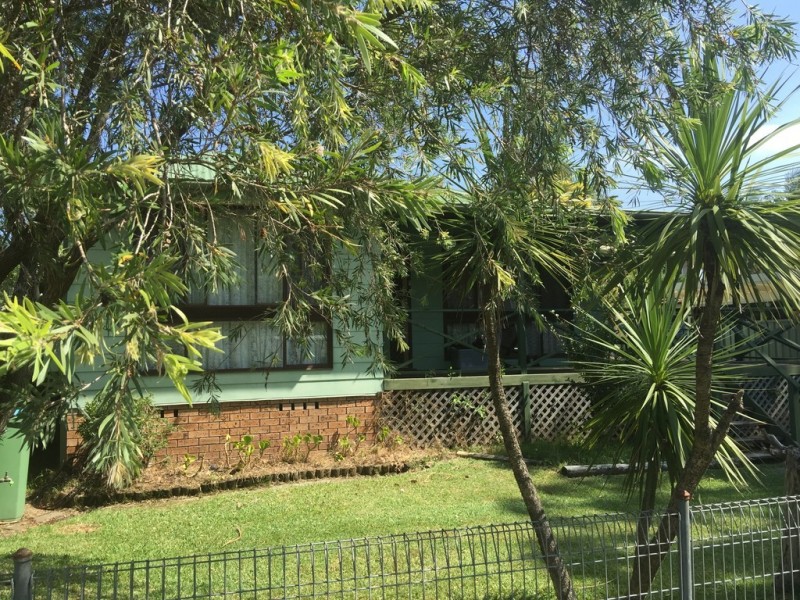 36 Brenda Crescent, Tumbi Umbi NSW 2261
