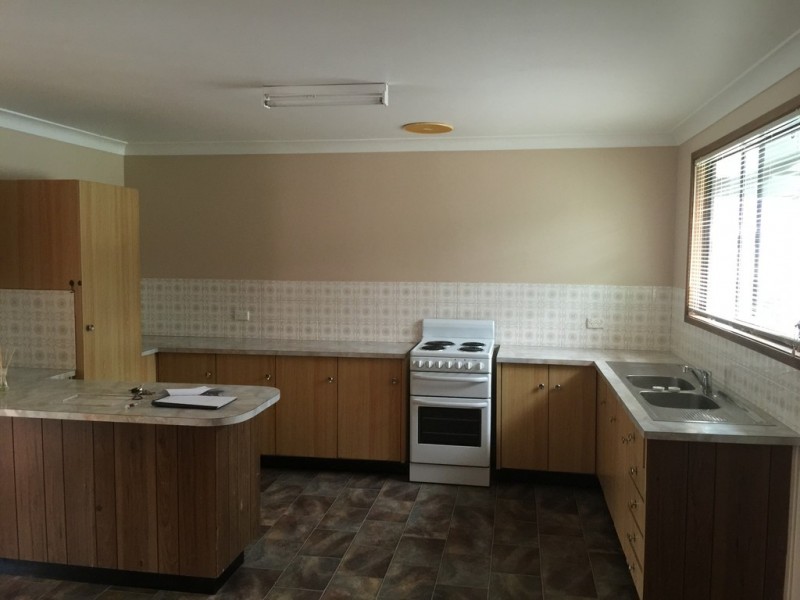 36 Brenda Crescent, Tumbi Umbi NSW 2261