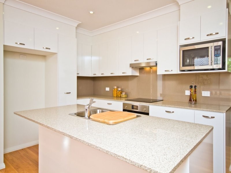 2/133 Booker Bay Rd, Booker Bay NSW 2257