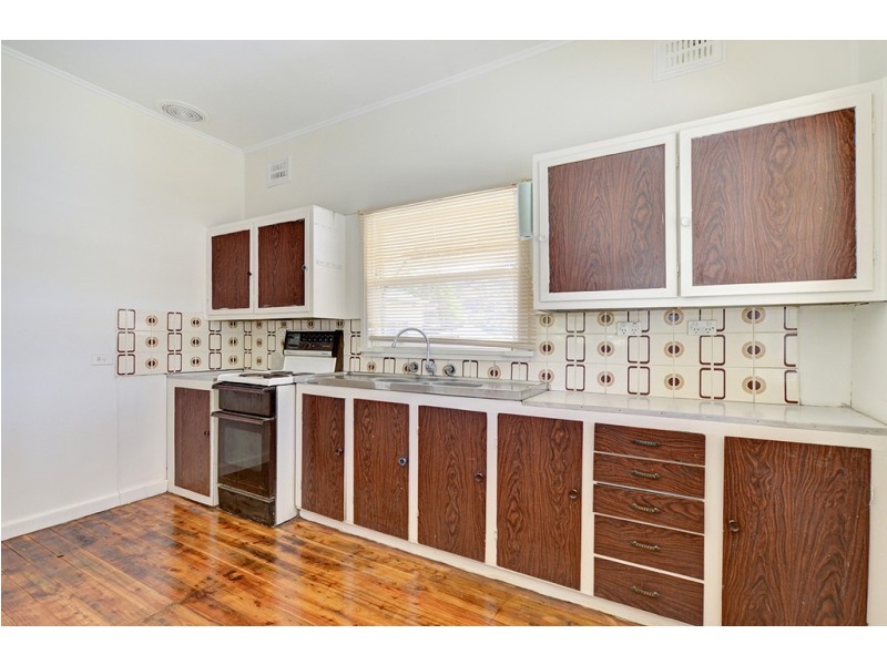 19 Rawson Road, Woy Woy NSW 2256