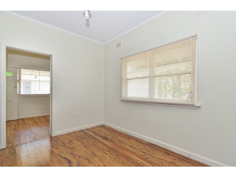 19 Rawson Road, Woy Woy NSW 2256