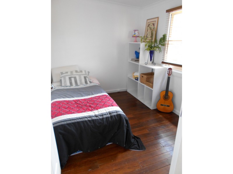 45 Terry Ave, Woy Woy NSW 2256