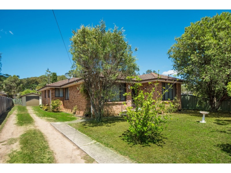 51 Boongala Avenue, Empire Bay NSW 2257