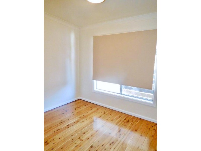 4 Picnic Parade, Ettalong Beach NSW 2257