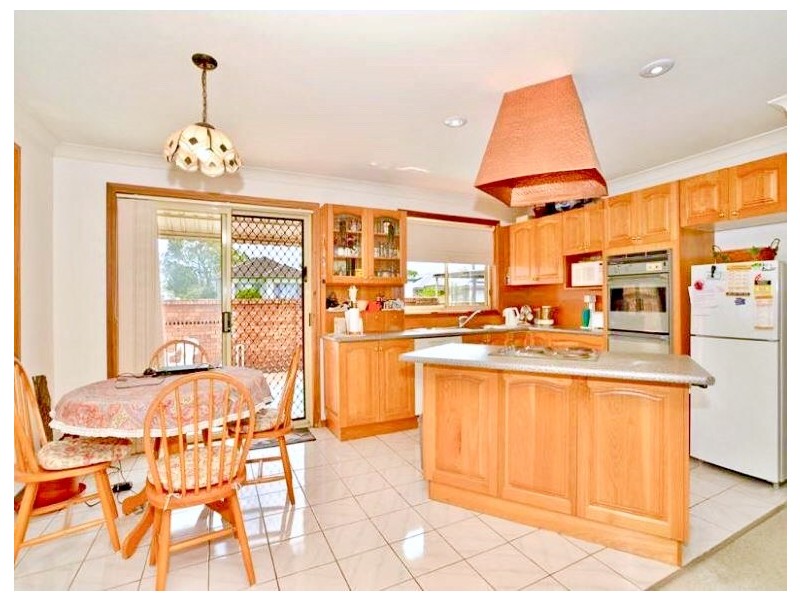 2/19 Gross Avenue, Umina Beach NSW 2257