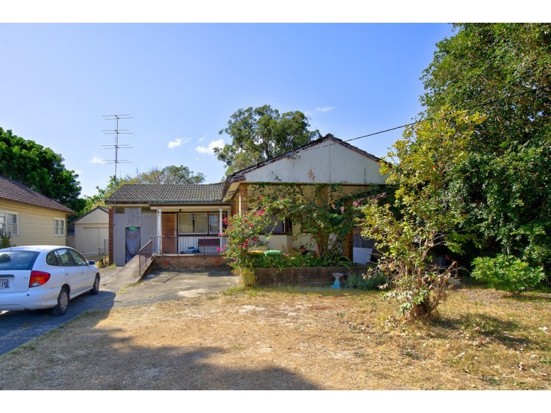19 Palm Street, Ettalong Beach NSW 2257