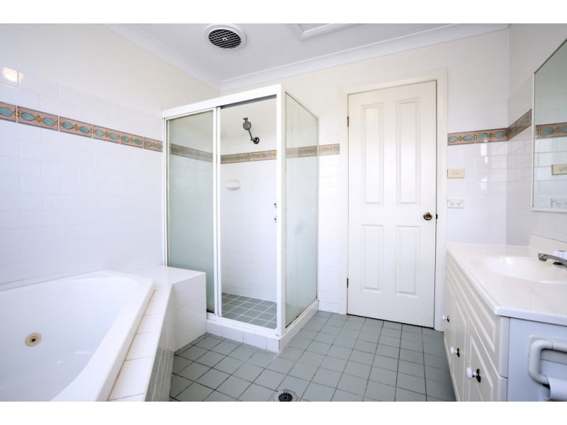 37 Victory Parade, Tascott NSW 2250