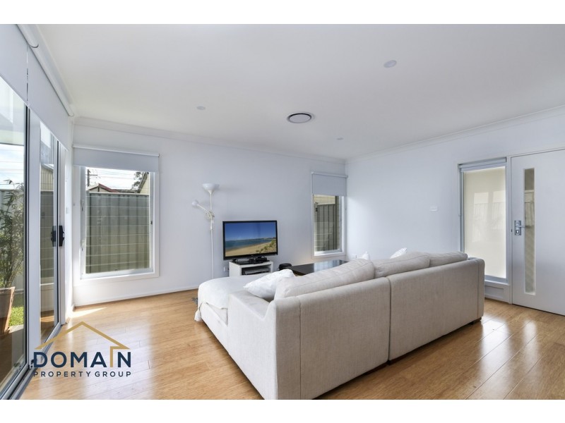 2/1 Vidler Avenue, Woy Woy NSW 2256