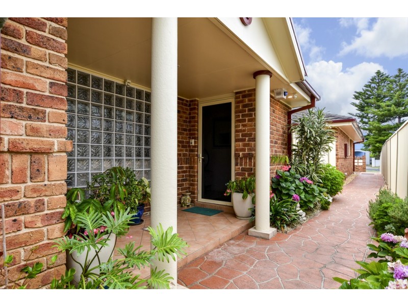 2/45 South Street, Umina Beach NSW 2257