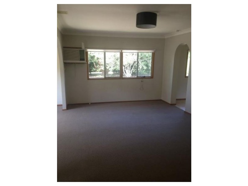 4 Wyalong Road, Blackwall NSW 2256