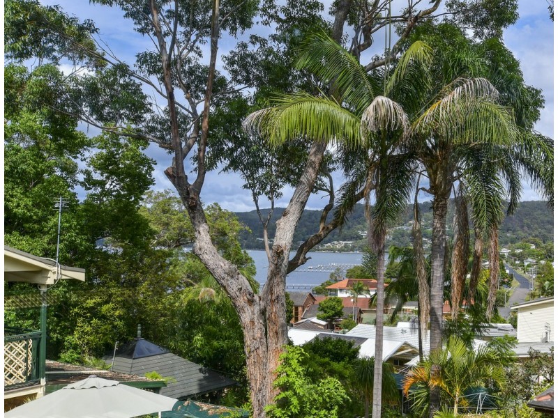 7 Gosford Street, Point Clare NSW 2250