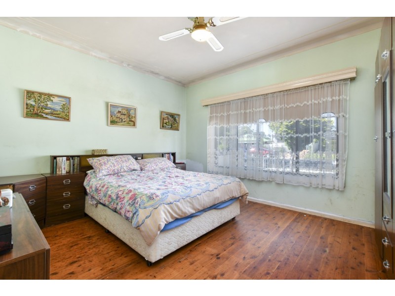 35 McMasters Road, Woy Woy NSW 2256