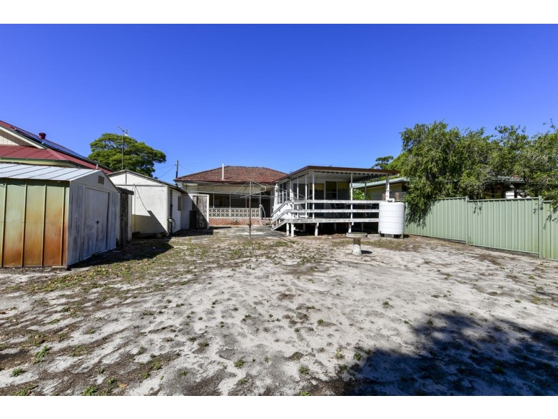 35 McMasters Road, Woy Woy NSW 2256