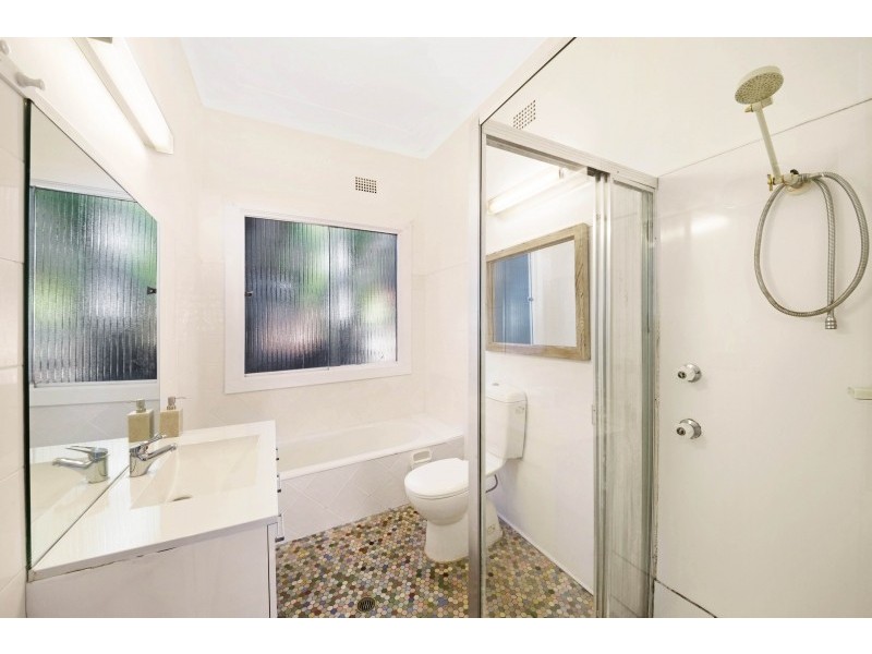 370 Orange Grove Road, Blackwall NSW 2256