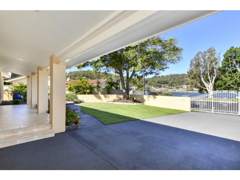 17 Long Arm Parade, St Huberts Island NSW 2257