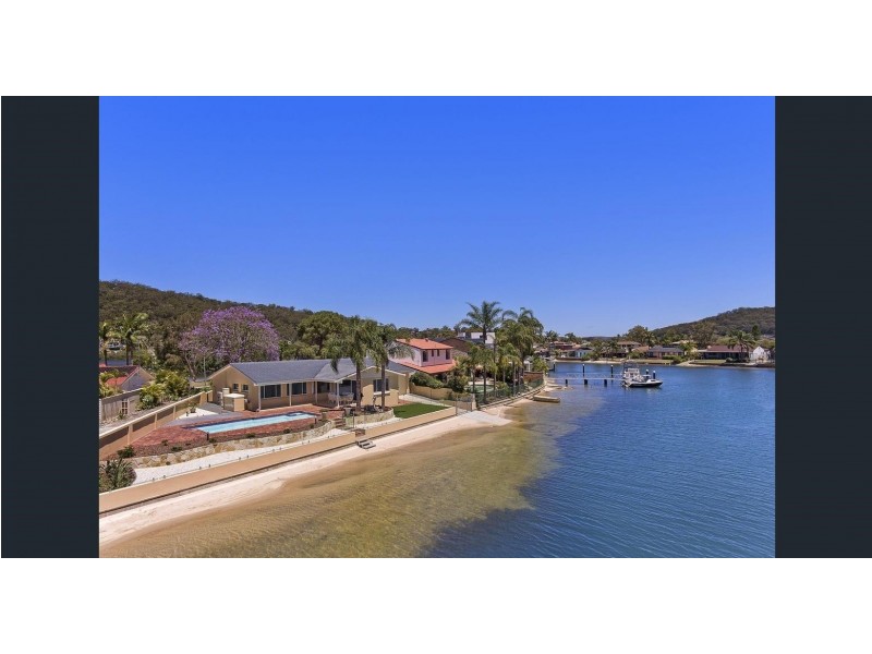 17 Long Arm Parade, St Huberts Island NSW 2257