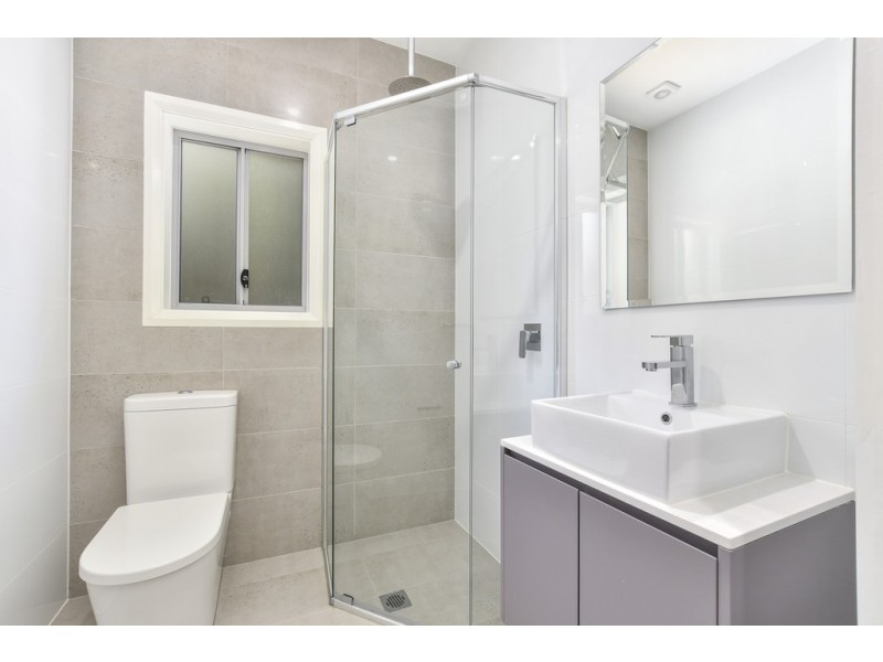 1/25 Memorial Avenue, Blackwall NSW 2256