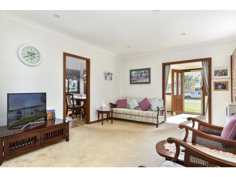 7 Boongala Avenue, Empire Bay NSW 2257