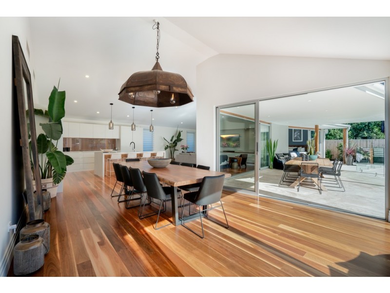 24 Loxton Avenue, Wamberal NSW 2260