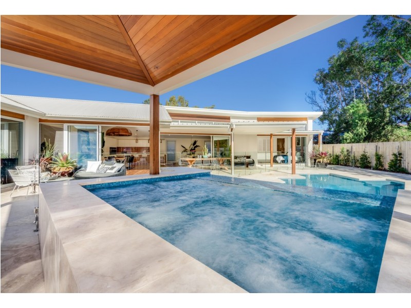 24 Loxton Avenue, Wamberal NSW 2260