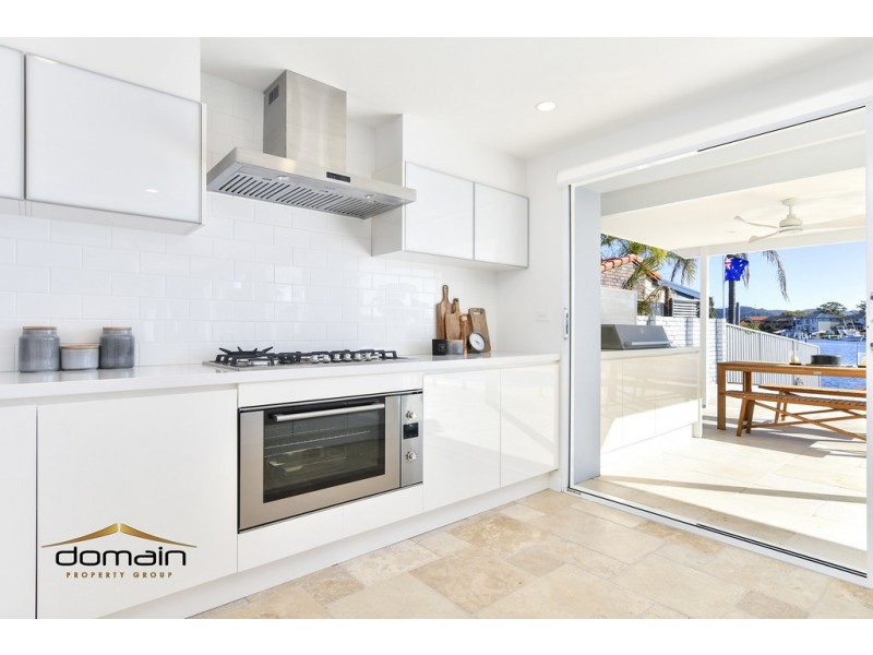 13 Mainsail Avenue, St Huberts Island NSW 2257