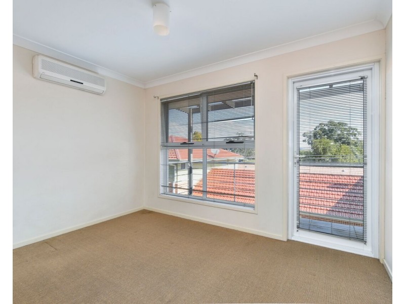 2/20 Wells Street, East Gosford NSW 2250