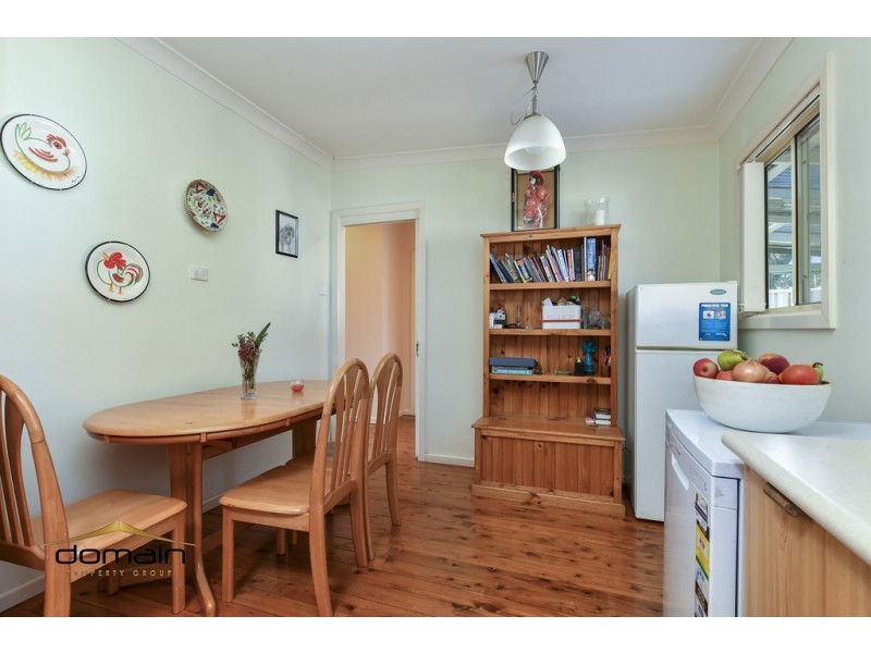 35 Boronia Avenue, Woy Woy NSW 2256