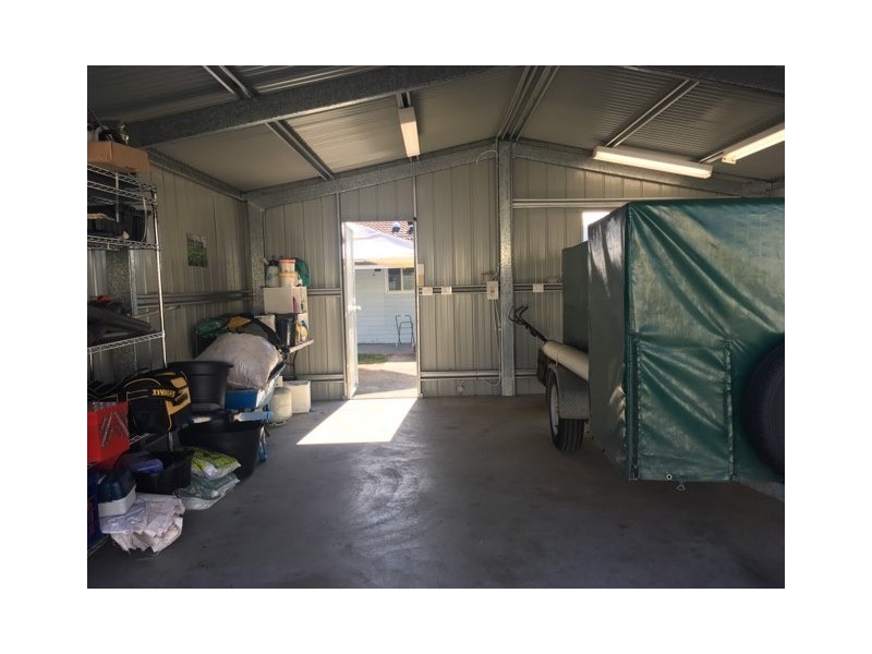 35 Boronia Avenue, Woy Woy NSW 2256