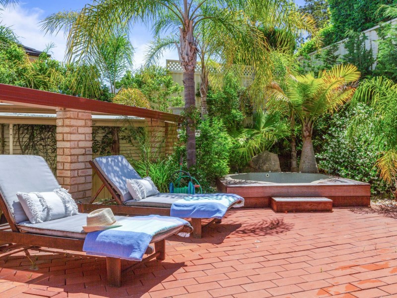 26 Bannister Drive, Erina NSW 2250