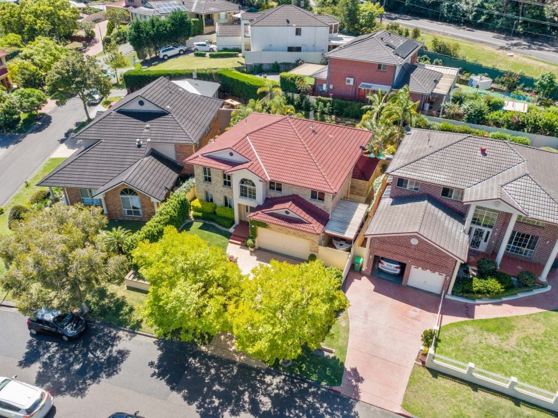 26 Bannister Drive, Erina NSW 2250