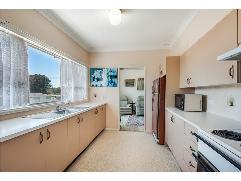 4 Azalea Avenue, Woy Woy NSW 2256