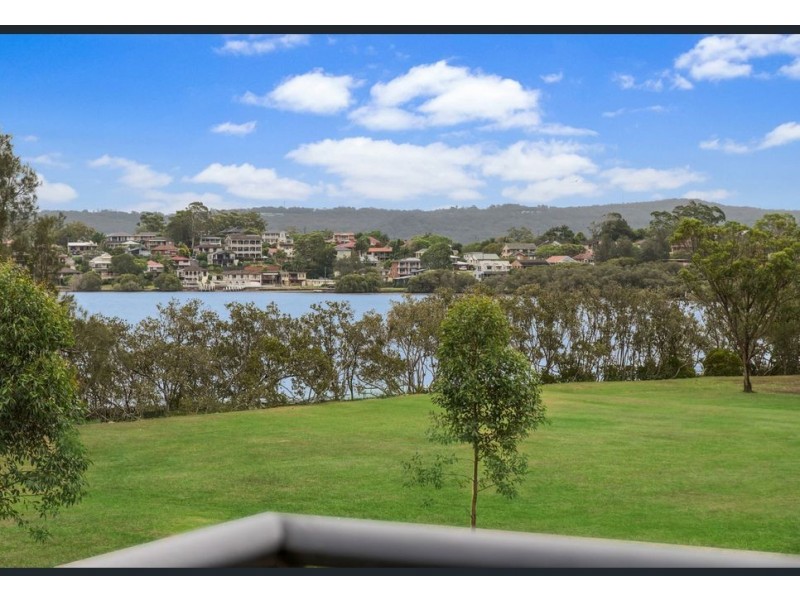 8/5 George Street, East Gosford NSW 2250