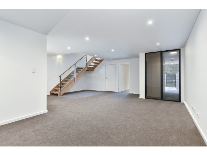8/5 George Street, East Gosford NSW 2250