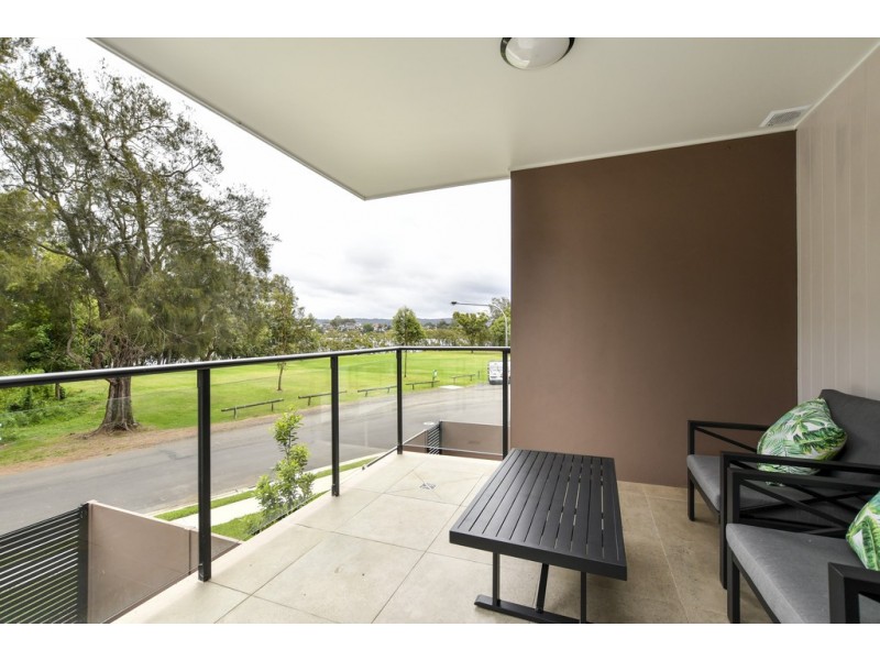 8/5 George Street, East Gosford NSW 2250
