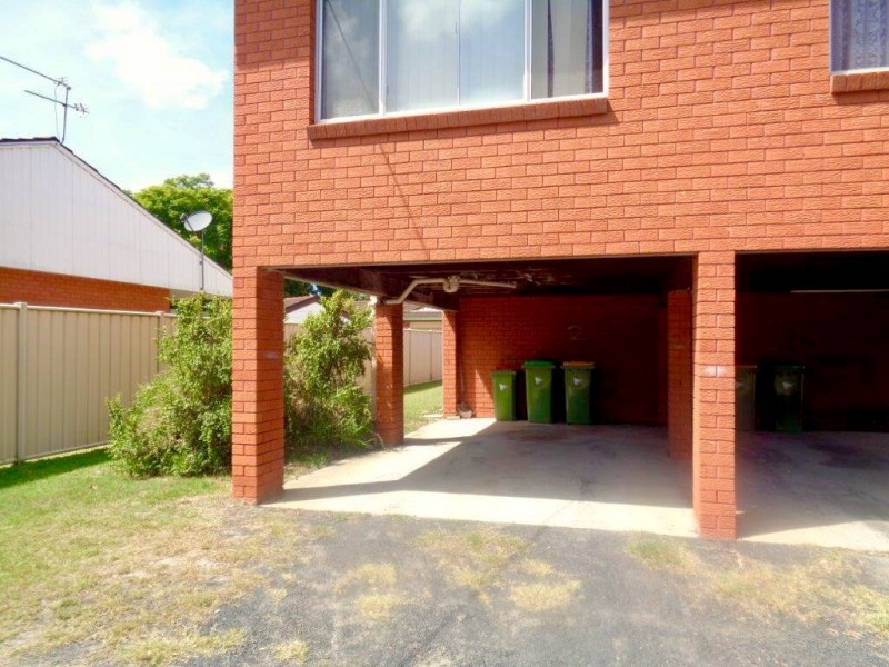 2/24 Waratah Avenue, Woy Woy NSW 2256