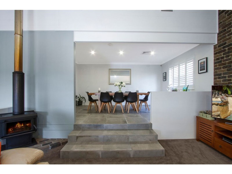 36 Wordsworth Avenue, Bateau Bay NSW 2261