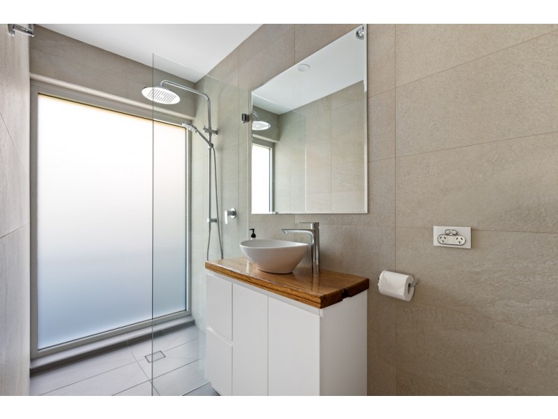 36 Wordsworth Avenue, Bateau Bay NSW 2261