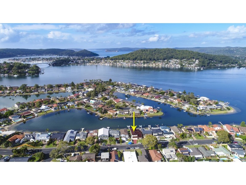 74 Helmsman Blvd, St Huberts Island NSW 2257