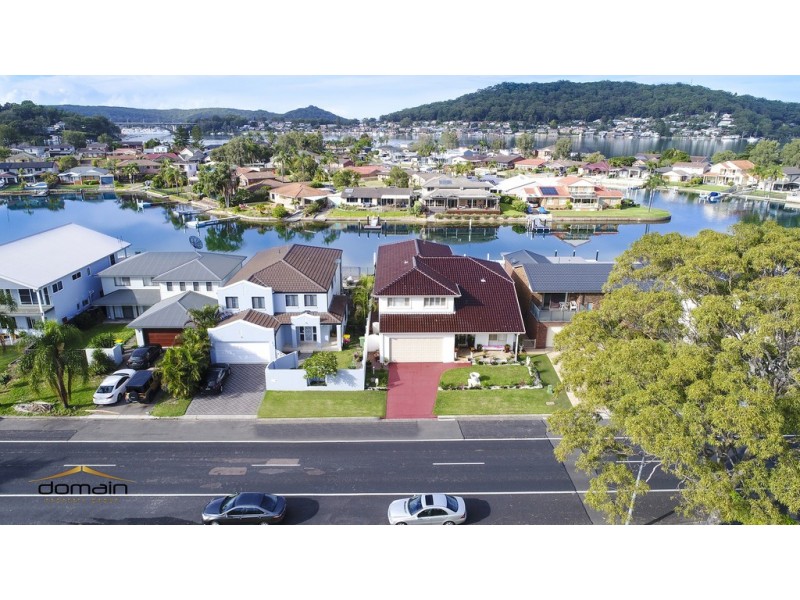 74 Helmsman Blvd, St Huberts Island NSW 2257