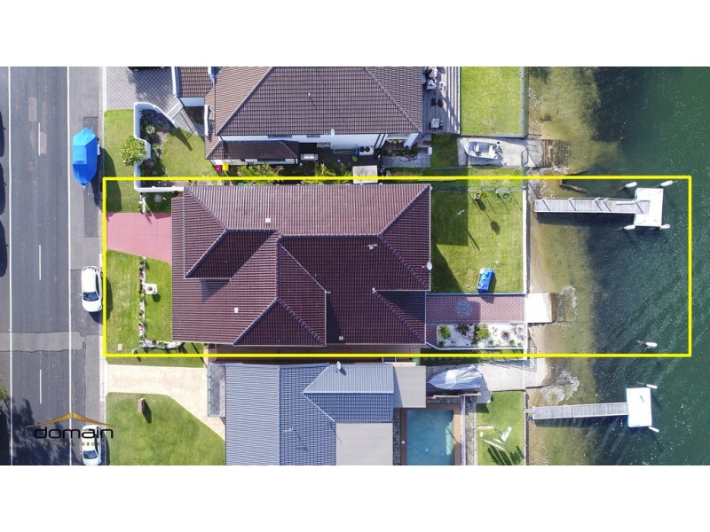 74 Helmsman Blvd, St Huberts Island NSW 2257