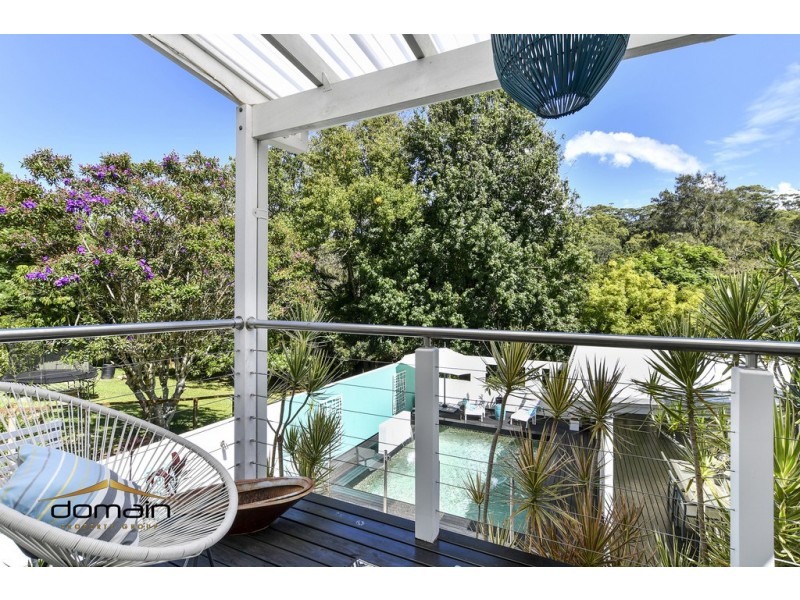 82 Lake Shore Drive, North Avoca NSW 2260