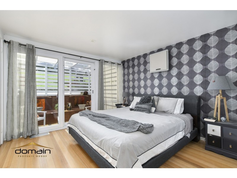 82 Lake Shore Drive, North Avoca NSW 2260