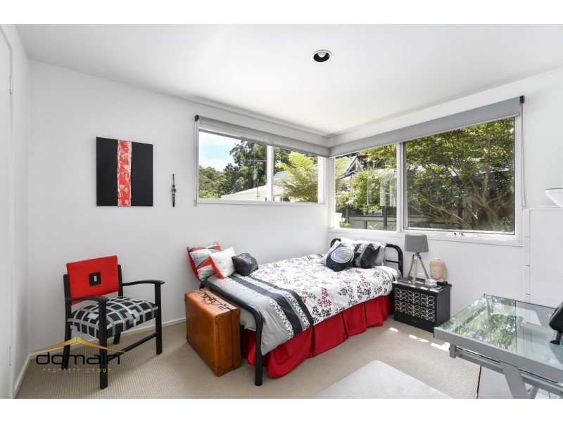 82 Lake Shore Drive, North Avoca NSW 2260