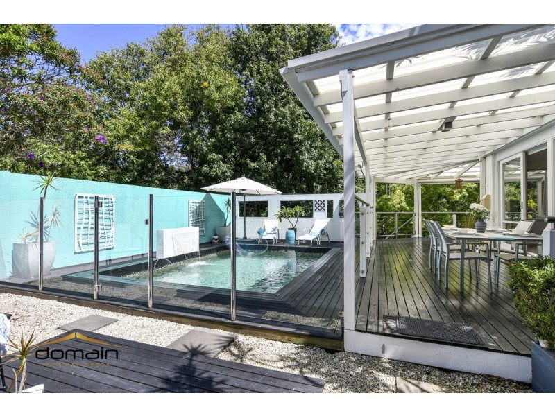 82 Lake Shore Drive, North Avoca NSW 2260